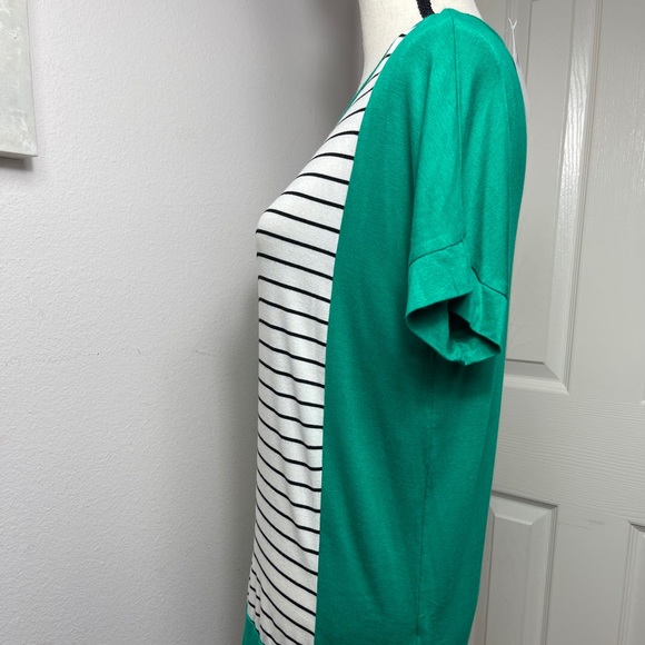 Green with black/white stripe tunic shirt - Picture 5 of 5